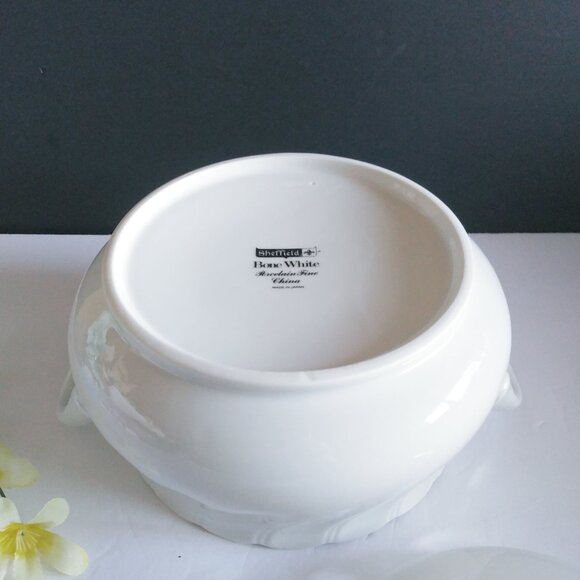 Sheffield White Vegetable Bowl Fine China Porcelain - Picture 8 of 13